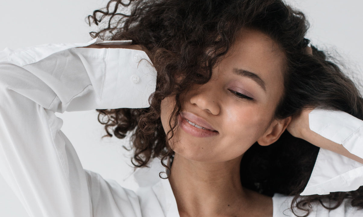 Curly Hair Hack: Scrunch Out The Crunch