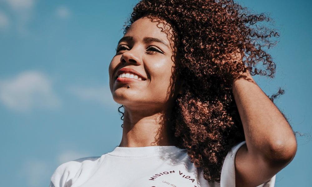 Don’t Worry, Curly Hair Beauties CAN Enjoy the Summer TOO!