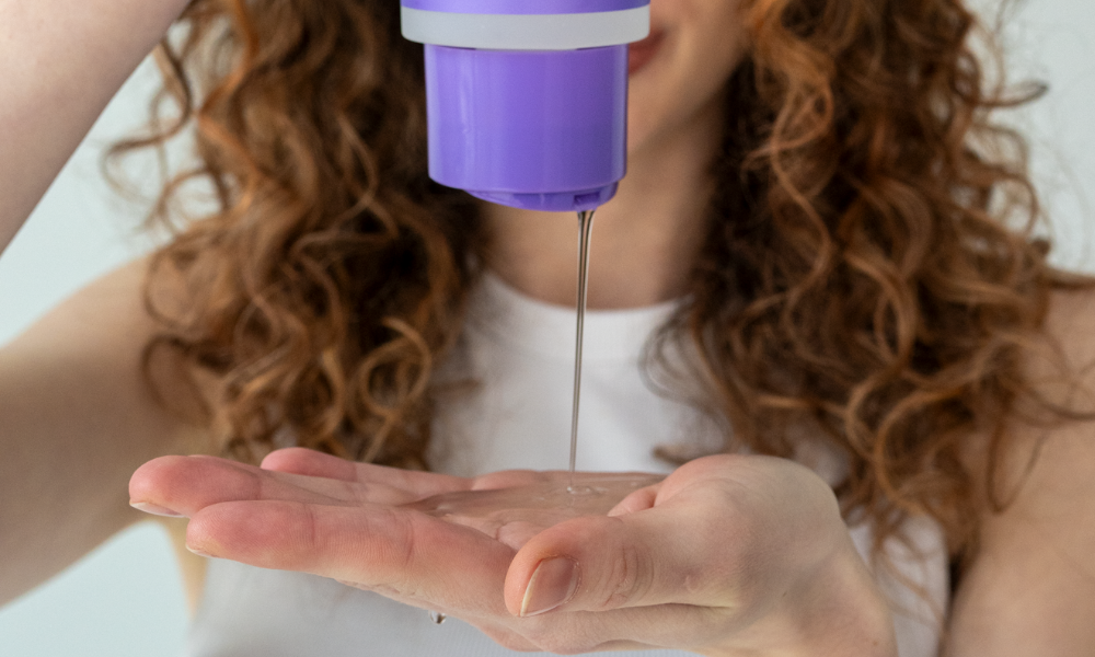 Oil and Water Don't Mix: Why the Science Still Stands for Curl Care